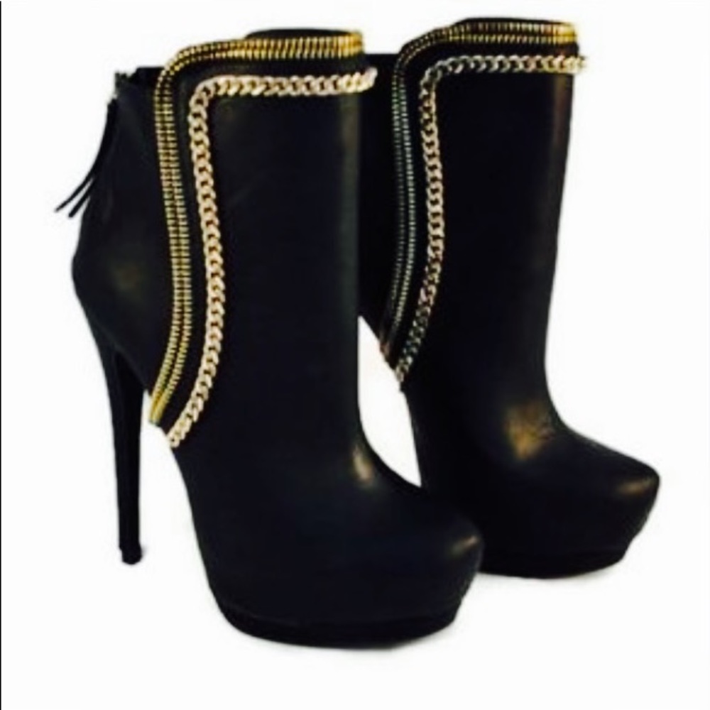 Bebe Booties